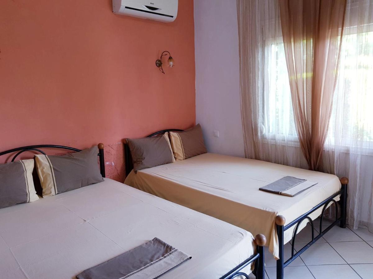 Konstantinos-Elli Rooms Vrasná Exterior foto